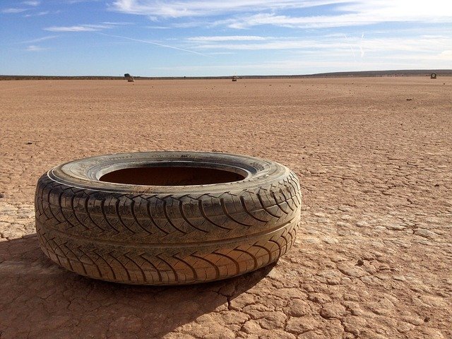pneumatika na poušti